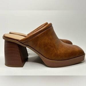Crown & Ivy Chunky Square Toe Clog Mule Block Heel Size 10M